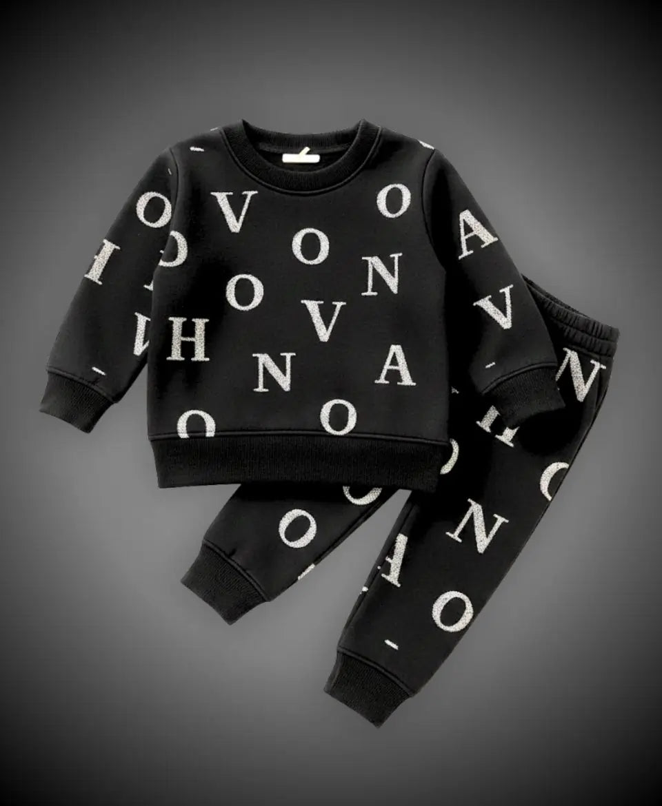 Unisex Fleece Sweatshirt & Trouser Set – Letter Print Winter Outfit
