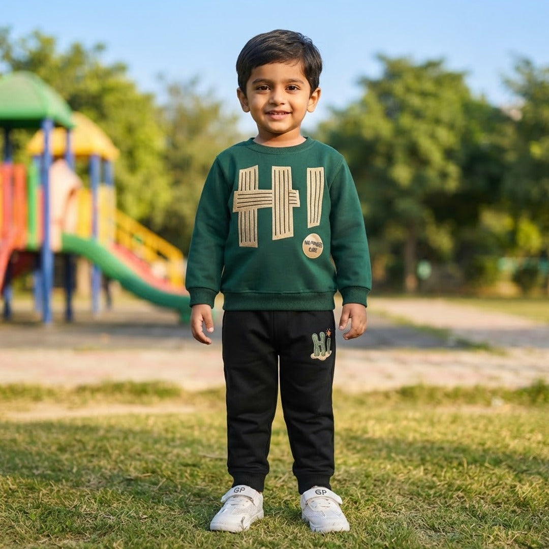 Boys’ Printed Sweatshirt & Jogger Set – Green & Black Winter Outfit