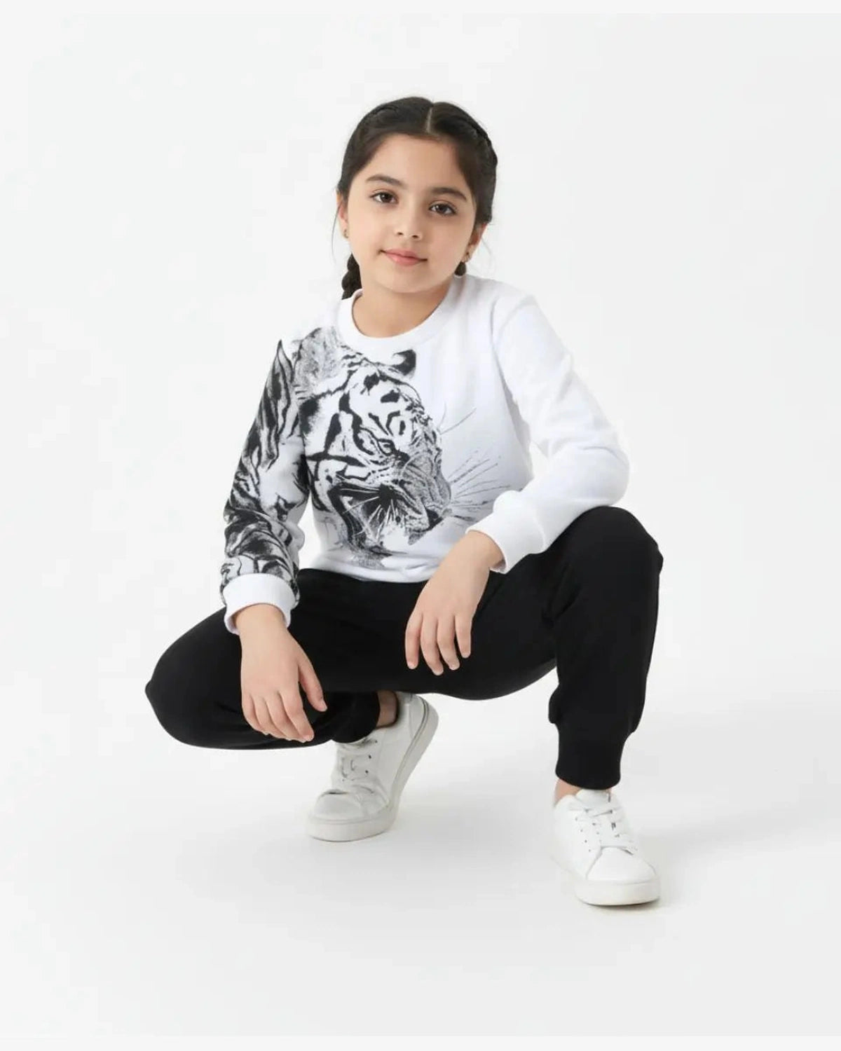 Unisex White Tiger Print Sweatshirt with Black Trouser Set