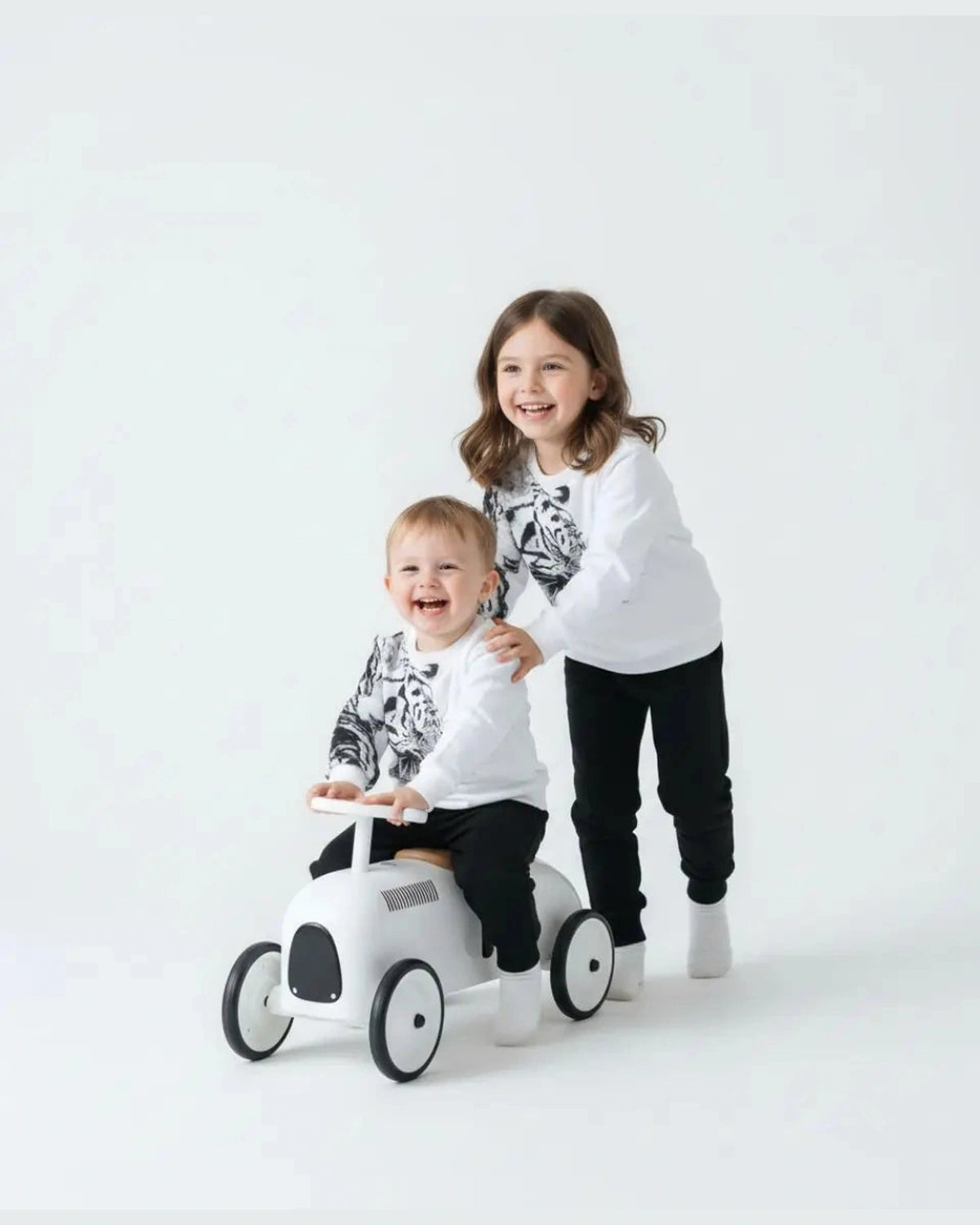Unisex White Tiger Print Sweatshirt with Black Trouser Set