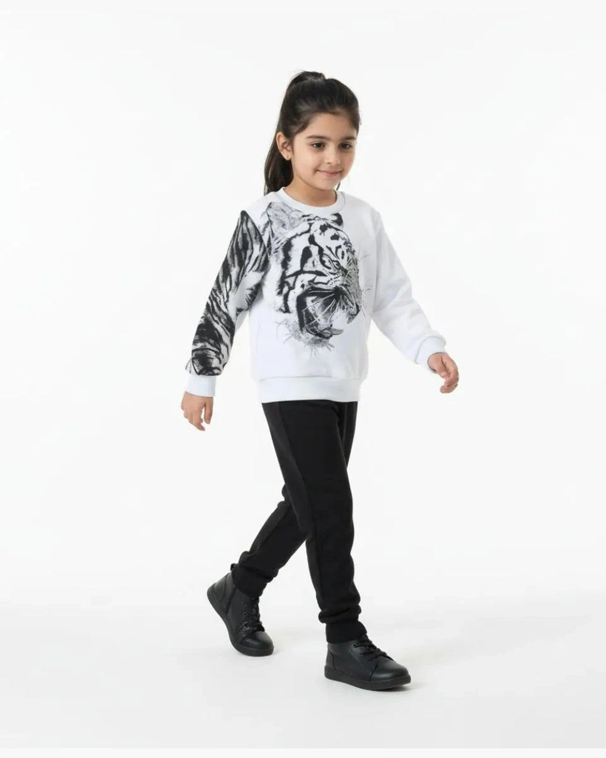 Unisex White Tiger Print Sweatshirt with Black Trouser Set