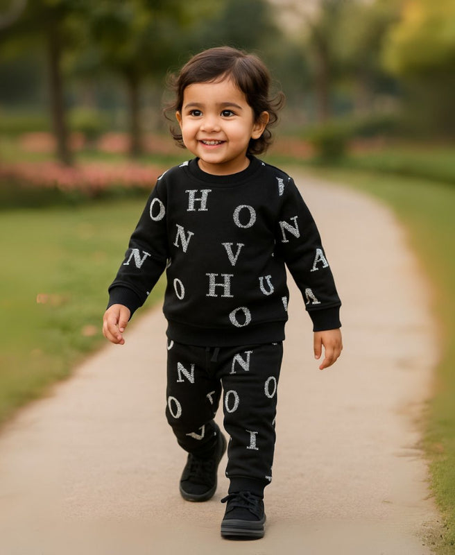 Unisex Fleece Sweatshirt & Trouser Set – Letter Print Winter Outfit