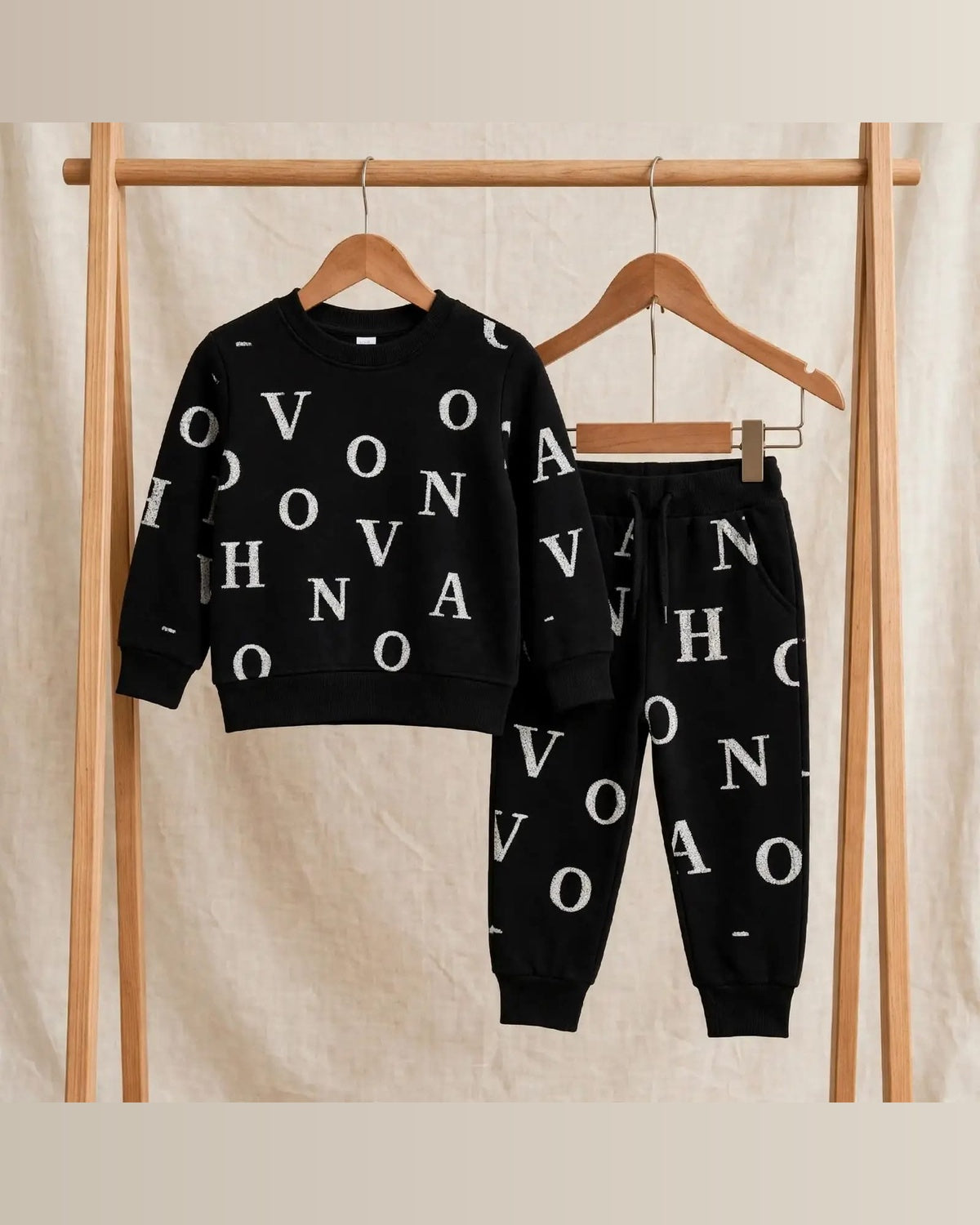 Unisex Fleece Sweatshirt & Trouser Set – Letter Print Winter Outfit