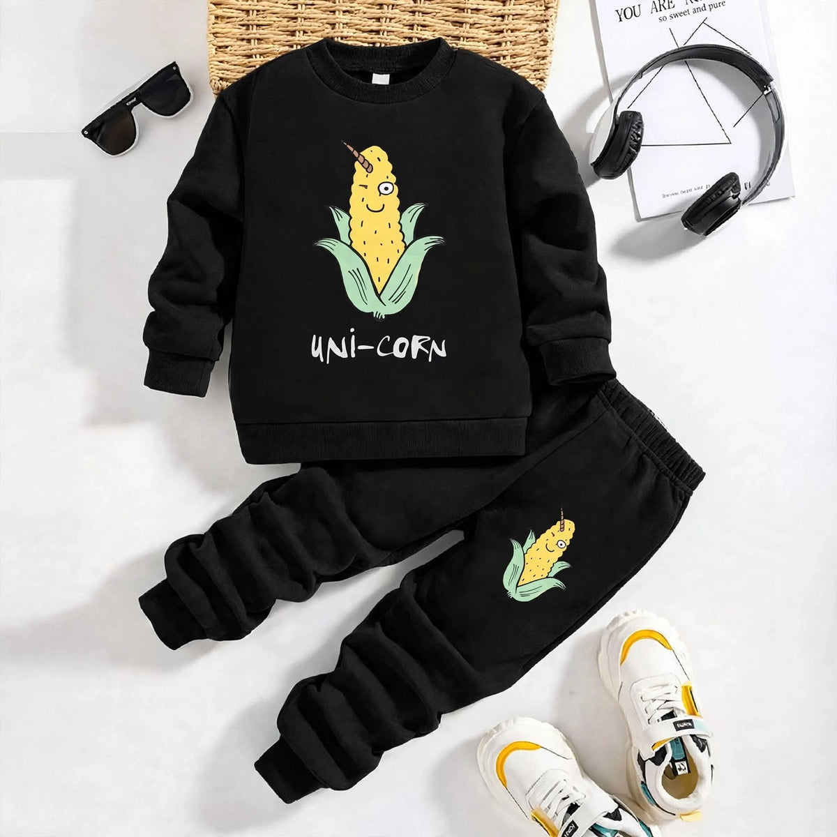 Boys’ Uni-Corn Printed Sweatshirt & Jogger Set – Black Winter Outfit