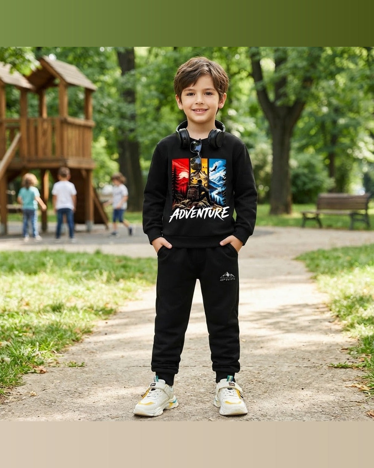Boys’ Adventure Printed Sweatshirt & Jogger Set – Black Winter Outfit