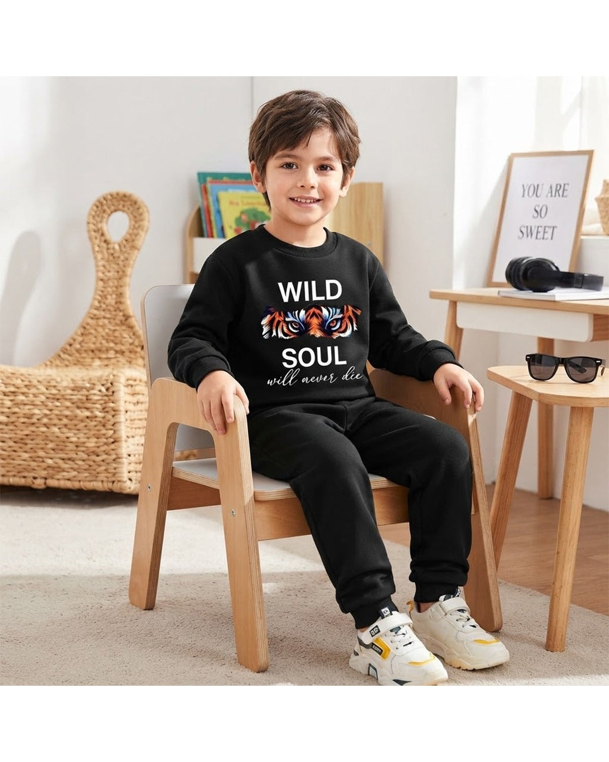 Boys’ Wild Soul Printed Sweatshirt & Jogger Set – Black Winter Outfit