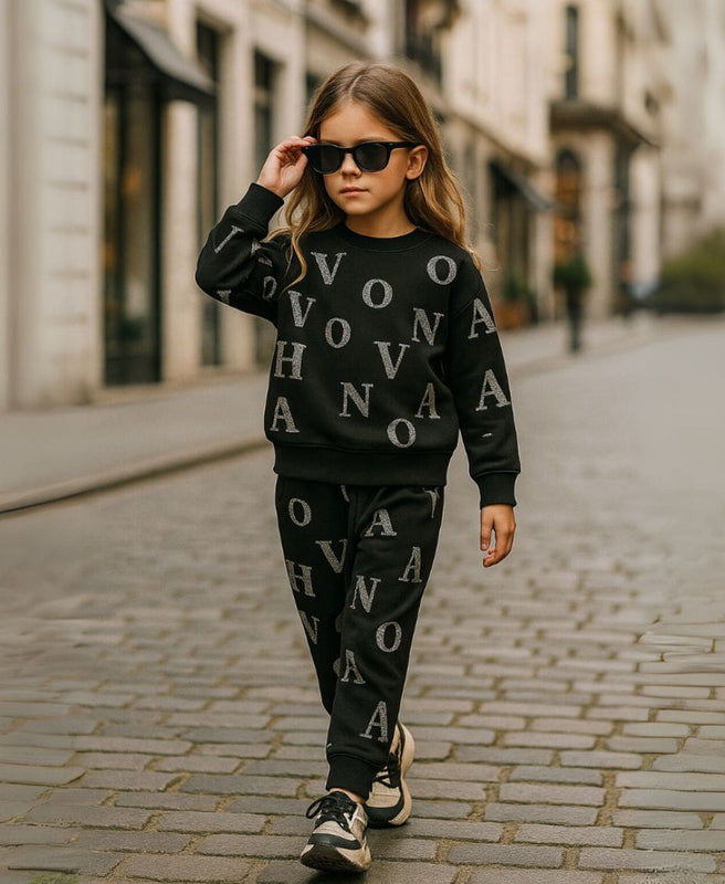 Unisex Fleece Sweatshirt & Trouser Set – Letter Print Winter Outfit