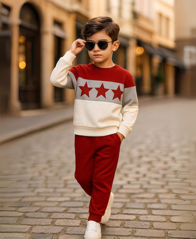 Unisex Fleece Sweatshirt & Pants Set – Red Star Winter Outfit