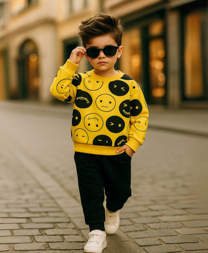 Unisex Fleece Sweatshirt & Pants Set – Emoji Print Winter Outfit
